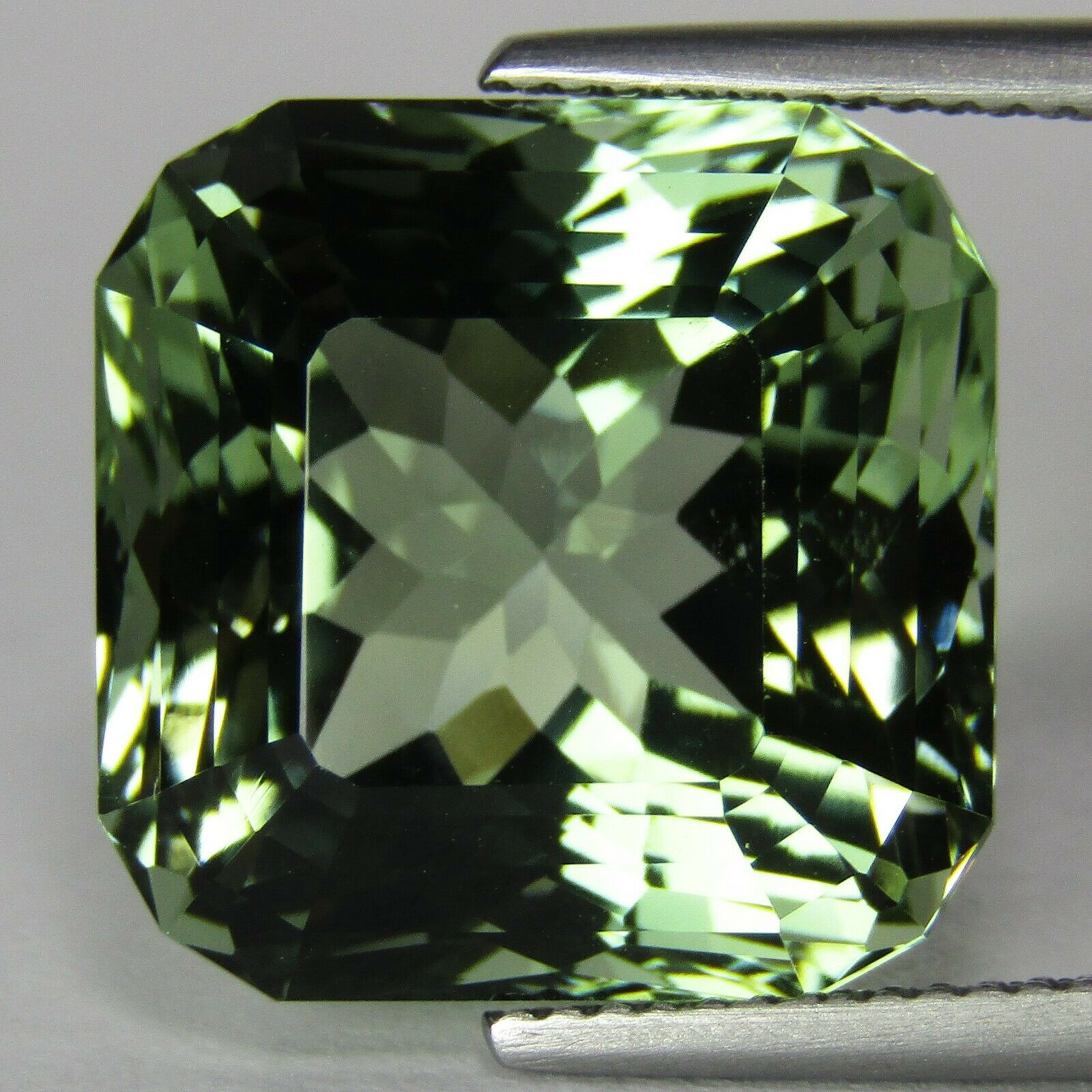 18.99cts Stunning Natural Green Amethyst (prasiolite) Cushion Fancy Cut Gemstone