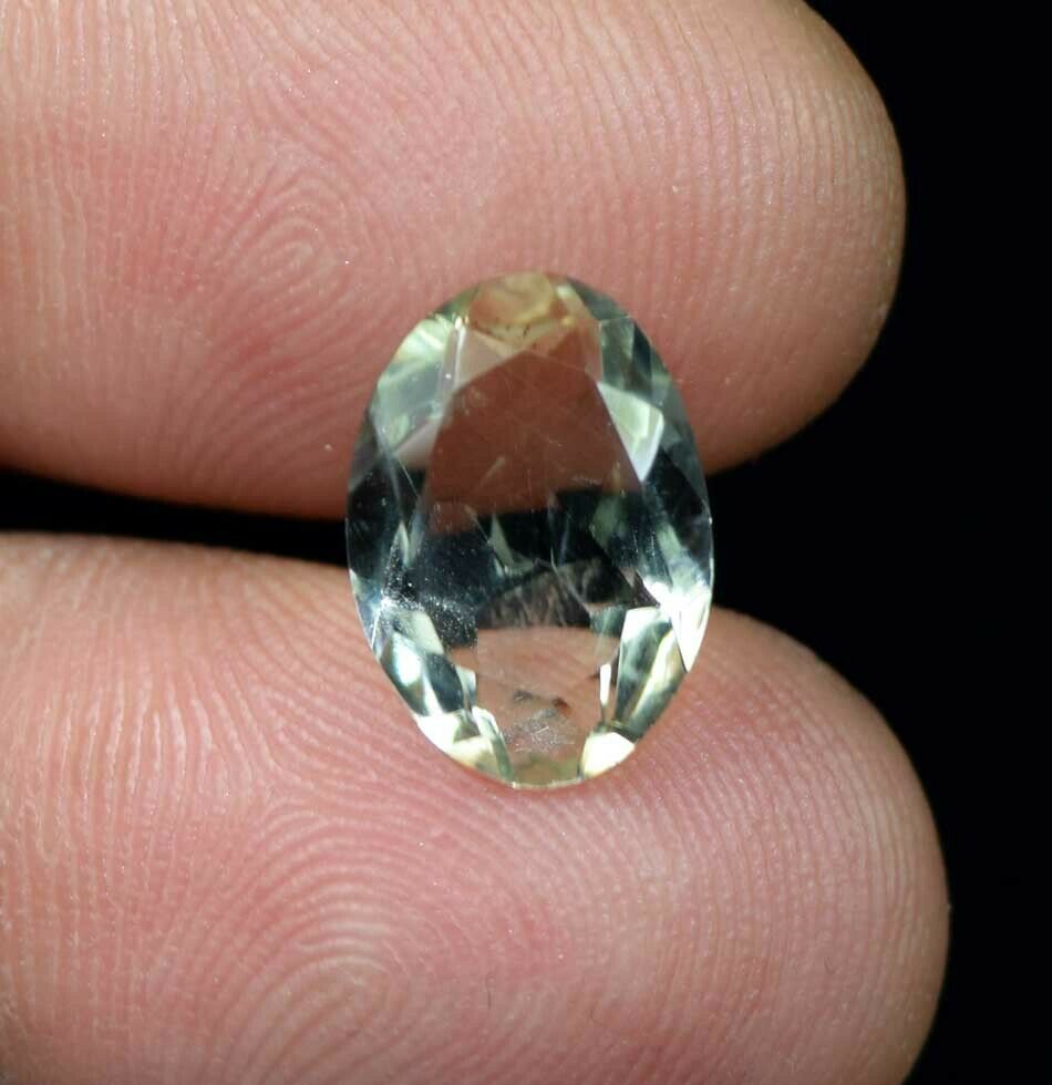 4.05 Cts. Natural Green Amethyst Oval Faceted Loose Gemstone 13.5 * 9.5 * 5 Mm